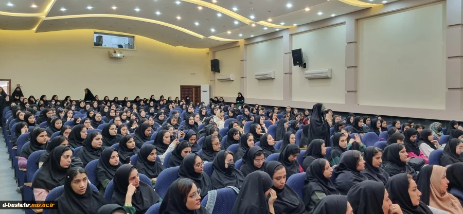 با حضور جمع کثیری از دانشجویان؛
مراسم گرمیداشت روز دانشجو و شهدای ۱۶ آذر در آموزشکده فنی و حرفه ای دختران بوشهر  برگزار شد 6