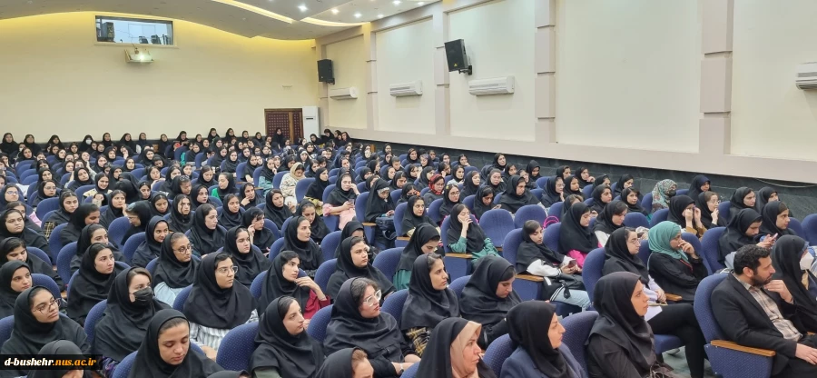 با حضور جمع کثیری از دانشجویان؛
مراسم گرمیداشت روز دانشجو و شهدای ۱۶ آذر در آموزشکده فنی و حرفه ای دختران بوشهر  برگزار شد 8