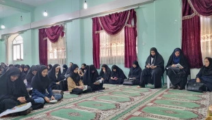 برگزاری ویژه برنامه اولین سالگرد شهید خدمت آیت‌الله سید ابراهیم رئیسی و شهدای خدمت در آموزشکده ملی مهارت دختران بوشهر 5